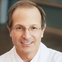 dr ronald shelton, a laser dermatologist in new york