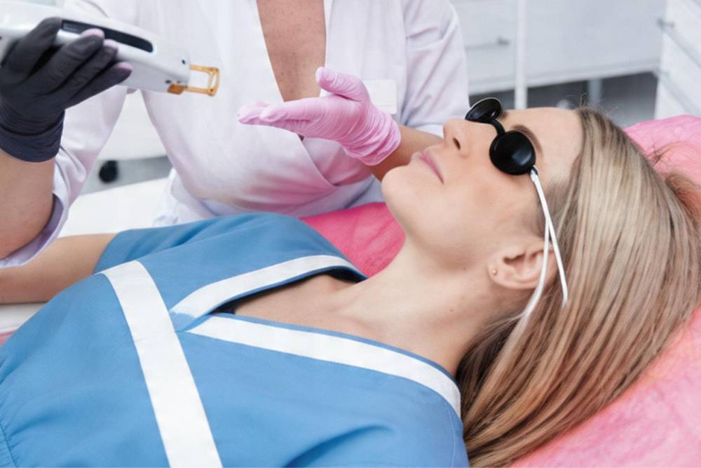 We Predict What the Best Anti-Aging Treatments Will Be In 2023