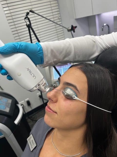dermatologist consulting with a patient for a LaseMD laser treatment in NY, NY